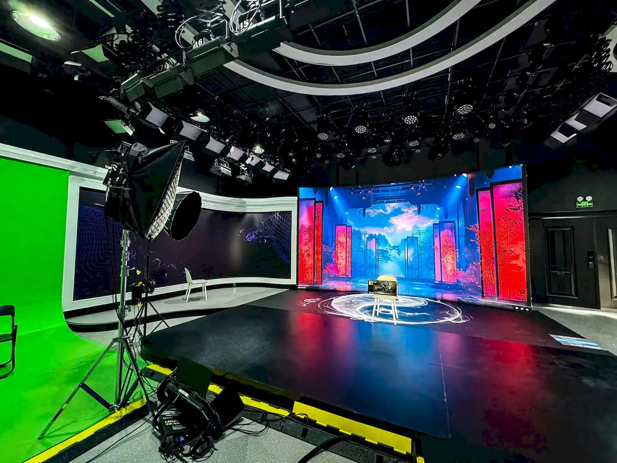 South-Central Minzu University Adopts AOTO LED Solutions to Advance Virtual Production Education